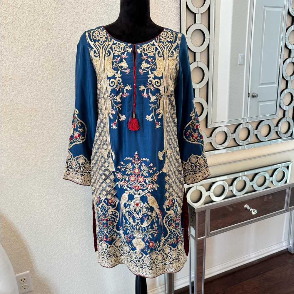 Pakistani/Indian Embroidered Blue Sapphire silk Tunic Dress size S.